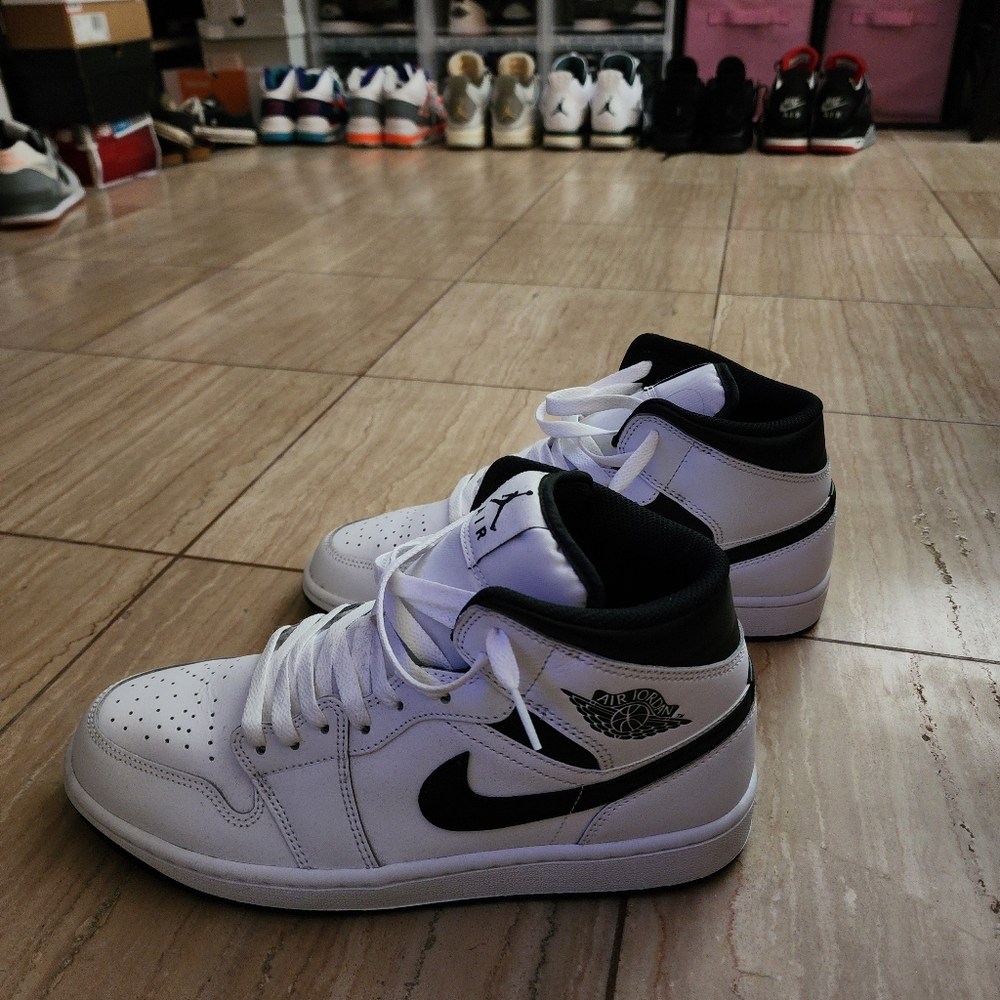 Jordan 1 Reverse Panda - image 1